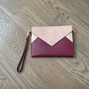 Tori Burch wristlet, used twice in perfect condition.